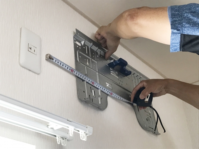 電気工事士の副業／求人、アルバイトOKの仕事、電気工事はやめとけ？